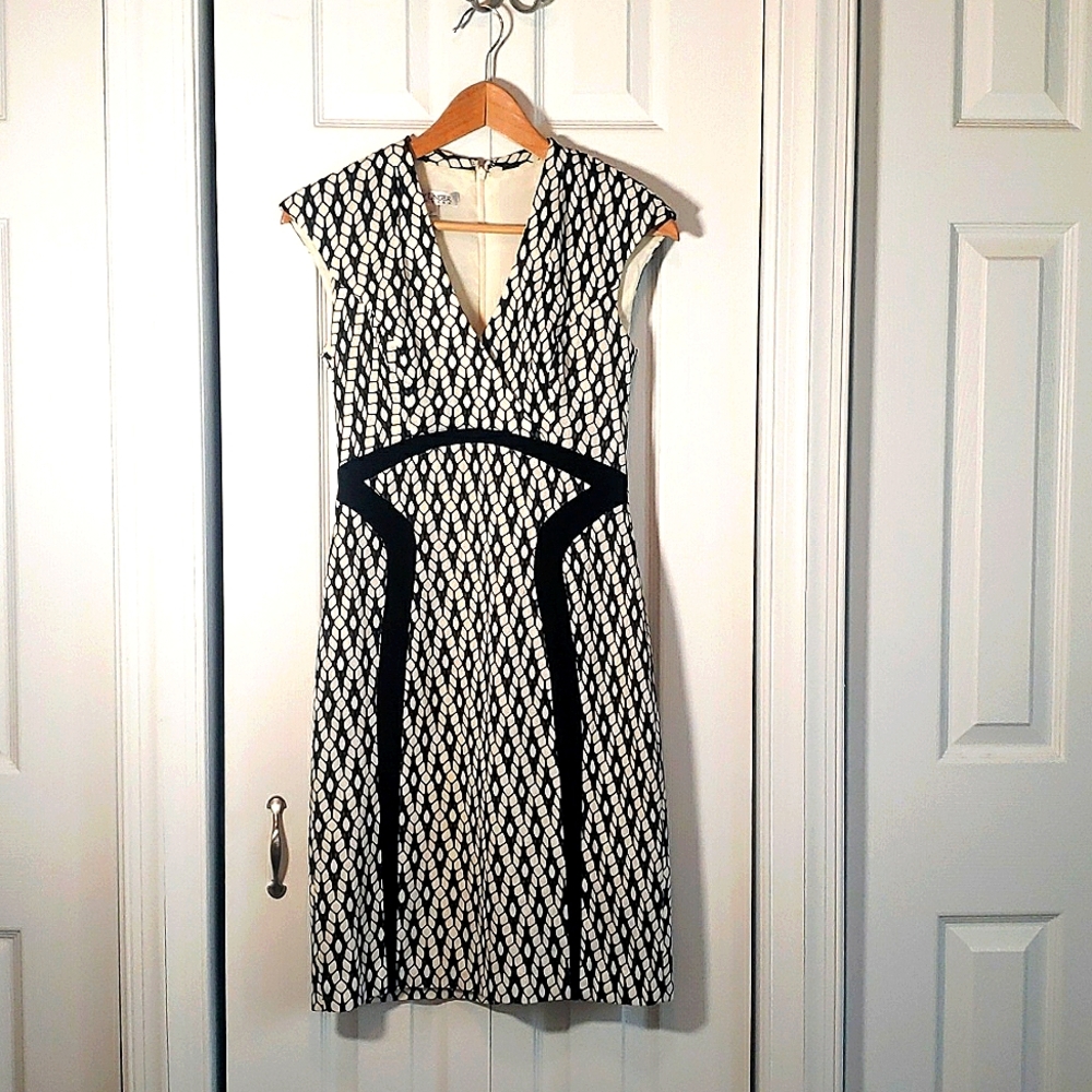 Kay Unger, 2, black and white dress